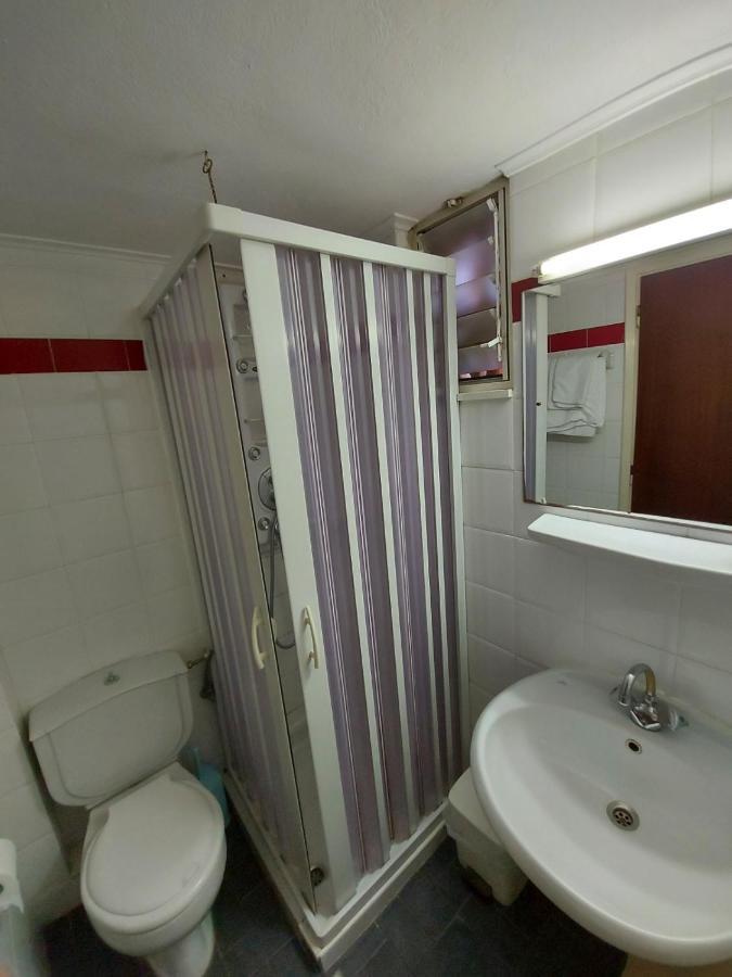 Batis Hotel Livanátesz Kültér fotó